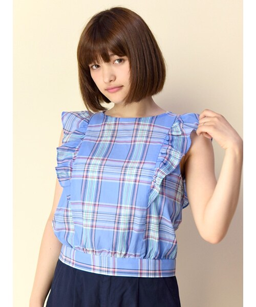 w closet（ダブルクローゼット）の「肩フリル切替チェックトップス（トップス・レディース・オレンジ/サックス/ネイビー・FREE）」の4枚目の写真