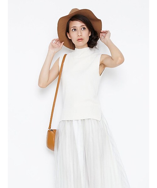 MERCURYDUO（マーキュリーデュオ）の「【DUO】 ボトルネックSIMPLEノースリーブニット（トップス・レディース・オフホワイト/ライトグレー/マスタード/ネイビー）」の11枚目の写真