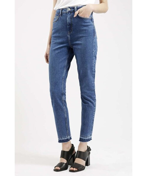 TOPSHOP（トップショップ）の「Moto undone hem binx jeans（デニムパンツ・レディース・Blue・W3030/W3430/W3432）」の2枚目の写真