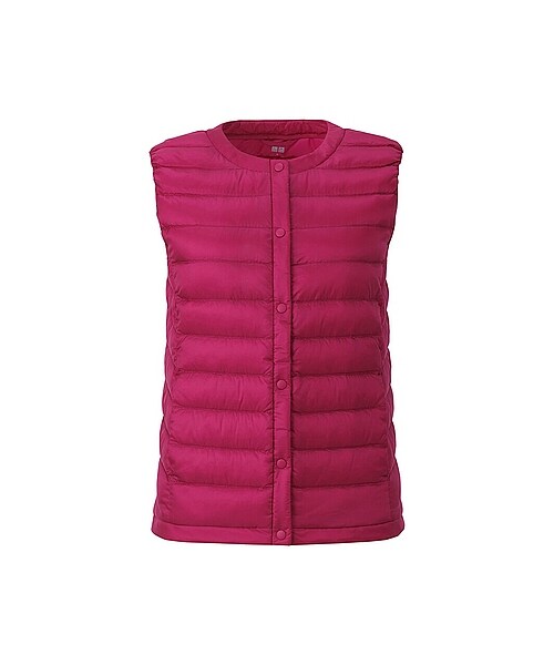 UNIQLO(ユニクロ)の「WOMEN ウルトラライトダウンコンパクトベスト(アウター・レディース・BLACK/OFF WHITE/PINK/NAVY・M/S/L/XL)」の4枚目の写真