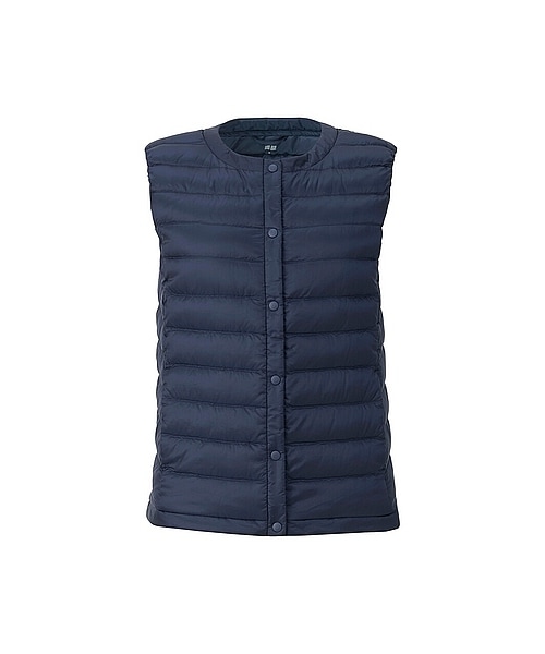 UNIQLO(ユニクロ)の「WOMEN ウルトラライトダウンコンパクトベスト(アウター・レディース・BLACK/OFF WHITE/PINK/NAVY・M/S/L/XL)」の3枚目の写真