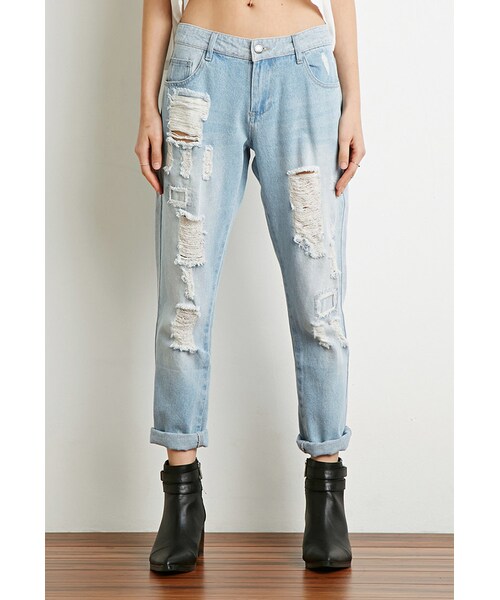 FOREVER 21（フォーエバー トゥエンティーワン）の「FOREVER 21 Distressed Boyfriend Jeans（デニムパンツ・レディース・Blue・Small/Medium/Large）」の4枚目の写真