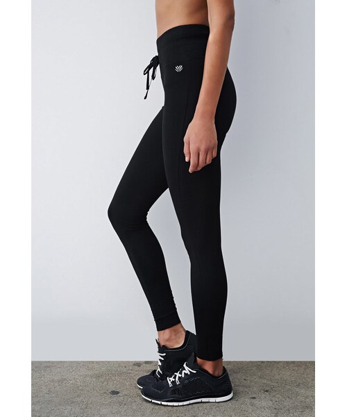 FOREVER 21（フォーエバー トゥエンティーワン）の「FOREVER 21