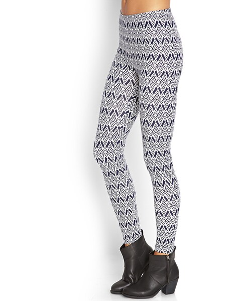 FOREVER 21（フォーエバー トゥエンティーワン）の「FOREVER 21 Geo Print Leggings（レギンス/スパッツ・レディース・White・X-Small/Small）」の3枚目の写真