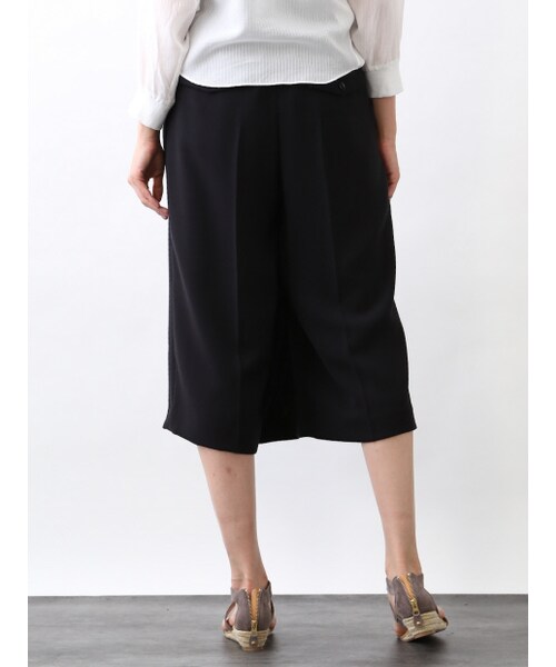 qualite(カリテ)の「アシンメトリータックキュロットパンツ(キュロット・レディース・ライトグレ-/ネイビー・1/2/3)」の5枚目の写真