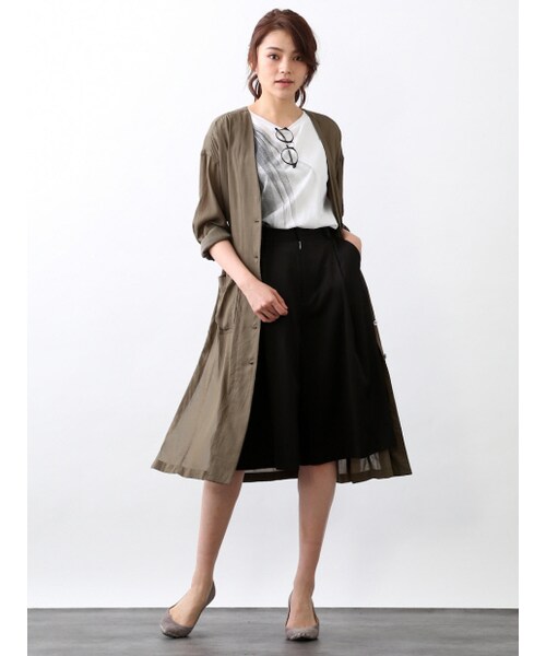 qualite(カリテ)の「アシンメトリータックキュロットパンツ(キュロット・レディース・ライトグレ-/ネイビー・1/2/3)」の11枚目の写真