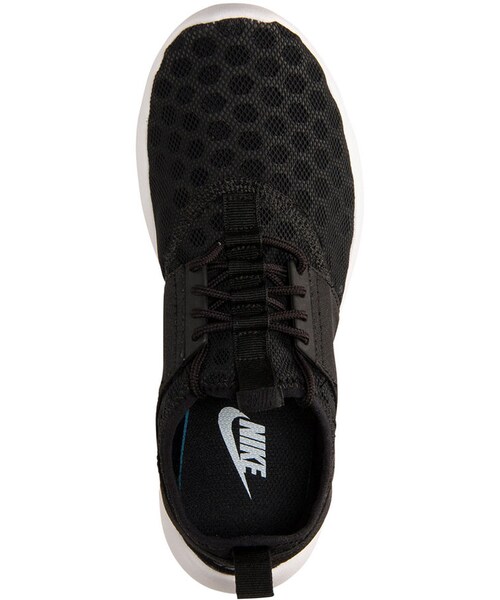 NIKE（ナイキ）の「Nike Women's Juvenate Casual Sneakers from Finish Line（スニーカー・レディース・Black・6/6.5/7/7.5/8/8.5/9/10）」の3枚目の写真