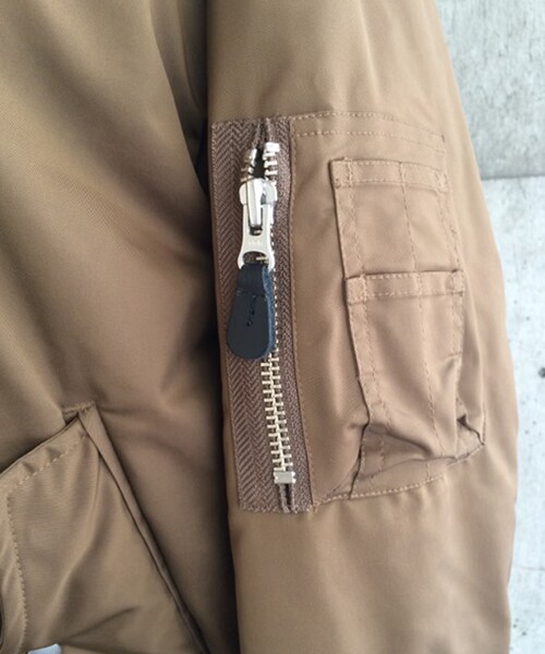 G.V.G.V.（ジーヴィージーヴィー）の「LACE UP MA-1 BLOUSON（ジャケット/アウター・BLACK/BROWN/KHAKI・34/36/40）」の4枚目の写真