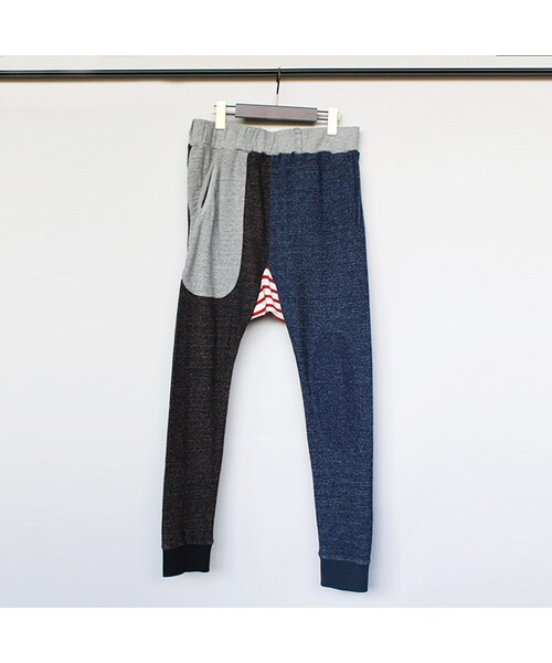 AlexanderLeeChang（アレキサンダーリーチャン）の「Asyme Skiknee Sweat Pants（パンツ・Black/Crazy・0/2）」の3枚目の写真