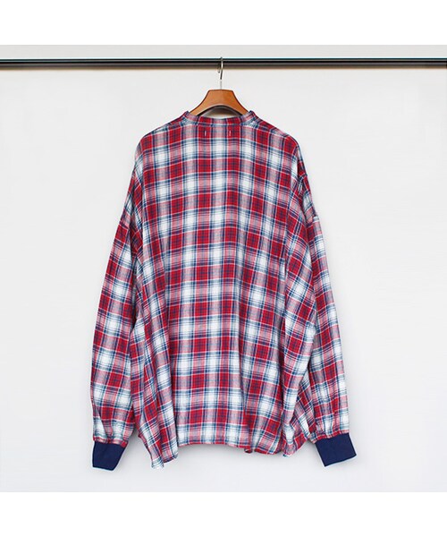 niche.(ニッチ)の「Ponerse Shirts(トップス・Red・S/L)」の2枚目の写真
