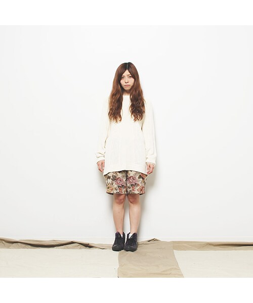 VOO（ヴォー）の「Gobelin EZ Shorts（パンツ・Beige Flower/Navy Flower/Black Leaf・0/1/2）」の8枚目の写真