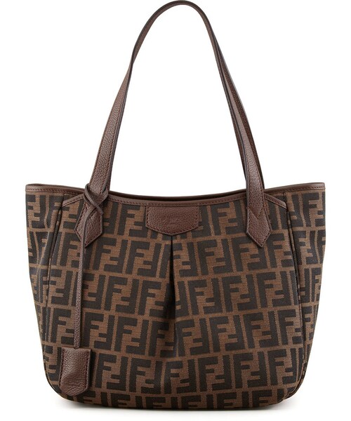 FENDI(フェンディ)の「Fendi Zucca Medium Shopping Tote Bag(トートバッグ・レディース・Brown・One Size)」の1枚目の写真