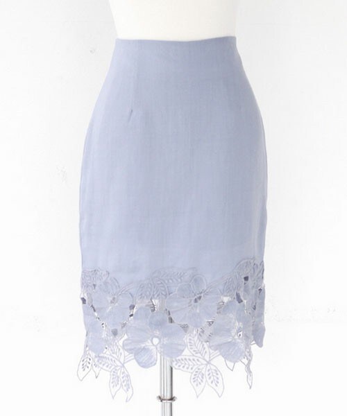DHOLIC（ディーホリック）の「フラワーレースタイトミディスカート（スカート・レディース・ベージュ/ディープスカイブルー・S/M）」の2枚目の写真