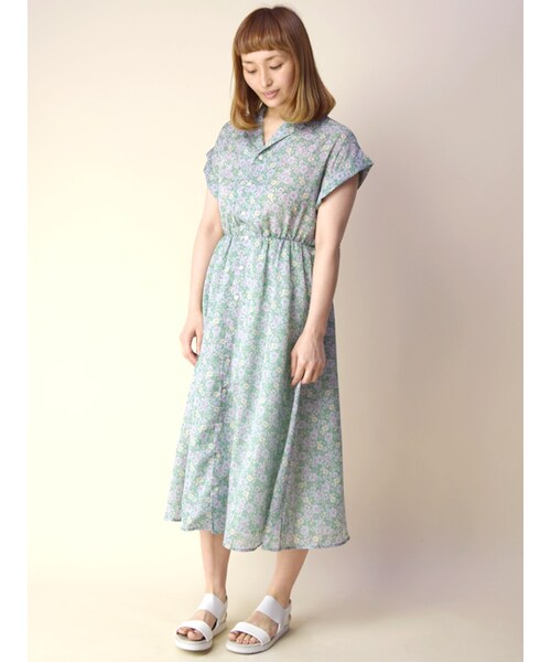 w closet（ダブルクローゼット）の「ヴィンテージ花柄開襟ワンピース（その他・レディース・ブルー/グリーン・FREE）」の10枚目の写真