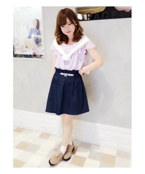 PAGEBOY（ページボーイ）の「ネックレス付きフリルスリーブフレアブラウス（トップス・レディース・オフホワイト/ブラック/クリーム/ライトグリーン/ネイビー/ラベンダー）」の19枚目の写真