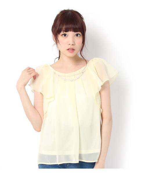 PAGEBOY（ページボーイ）の「ネックレス付きフリルスリーブフレアブラウス（トップス・レディース・オフホワイト/ブラック/クリーム/ライトグリーン/ネイビー/ラベンダー）」の5枚目の写真