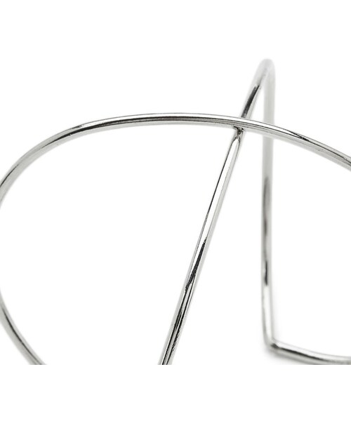 FOREVER 21(フォーエバー トゥエンティーワン)の「FOREVER 21 Crisscross Cutout Cuff(ブレスレット・レディース・Gold/Silver・One size)」の5枚目の写真