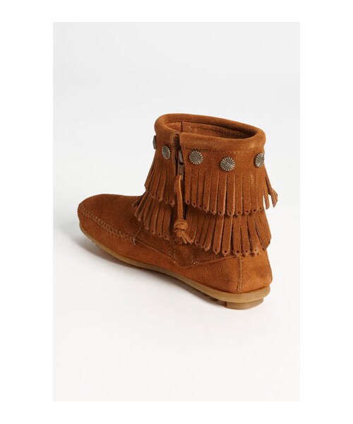Minnetonka（ミネトンカ）の「Minnetonka 'Double Fringe' Boot（ブーツ・レディース・Brown・10 M/5 M/5.5 M/6 M/6.5 M/7 M/7.5 M/8 M/8.5 M/9 M/9.5 M）」の3枚目の写真