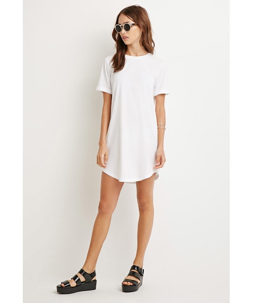 FOREVER 21(フォーエバー トゥエンティーワン)の「FOREVER 21 Classic T-Shirt Dress(ワンピース・レディース・White・Small/Medium/Large)」の2枚目の写真