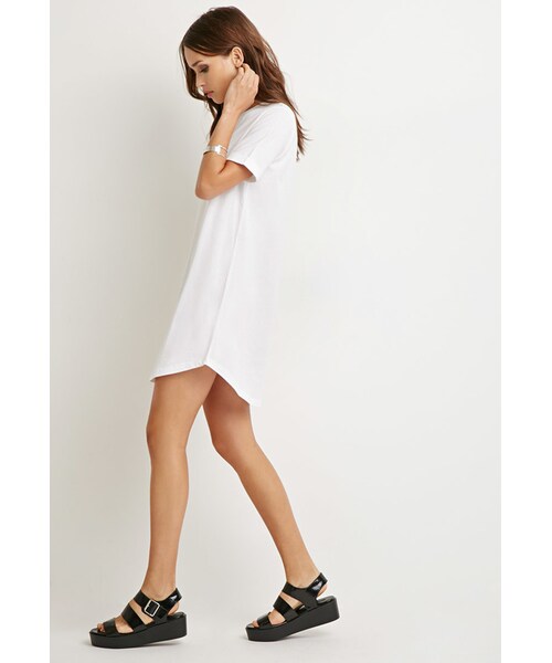 FOREVER 21(フォーエバー トゥエンティーワン)の「FOREVER 21 Classic T-Shirt Dress(ワンピース・レディース・White・Small/Medium/Large)」の4枚目の写真