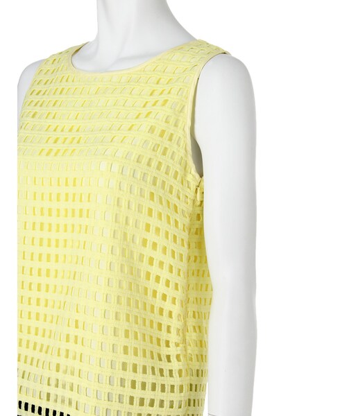 MERCURYDUO（マーキュリーデュオ）の「【DUO】 格子レースタンクブラウス（トップス・レディース・オフホワイト/ライトイエロー/ネイビー/ラベンダー・F）」の9枚目の写真