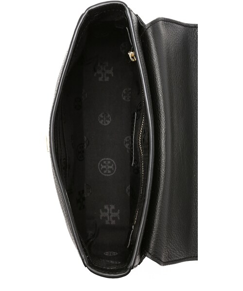 TORY BURCH(トリーバーチ)の「Tory Burch Mercer Adjustable Shoulder Bag(ショルダーバッグ・レディース・Black・One Size)」の4枚目の写真
