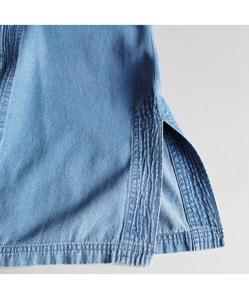 Vintage Clothing(ヴィンテージクロージング)の「Denim Long Shirts(トップス・Light Indigo・One)」の6枚目の写真