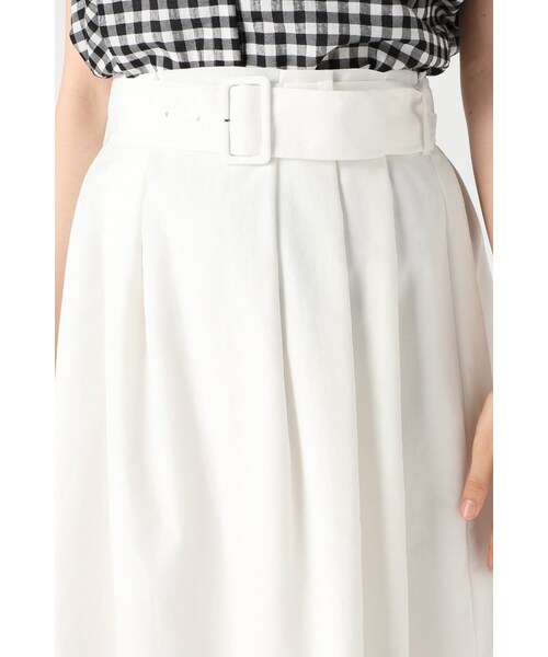 Spick & Span（スピックアンドスパン）の「エアリーシャンブレーベルトツキスカート（スカート・レディース・ホワイト/ネイビー/ブルー/オレンジ・36/38）」の9枚目の写真