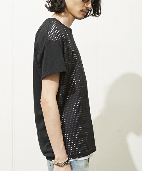 DIET BUTCHER(ダイエットブッチャー)の「DIET BUTCHER SLIM SKIN ルーズフィットメッシュ切替Tシャツ(Tシャツ/カットソー・メンズ・ブラック/ホワイト・FREE)」の6枚目の写真