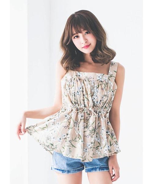 gracegift(グレースギフト)の「韓國春綻花蕾收腰綁結肩帶上衣(トップス・レディース・杏・F)」の4枚目の写真