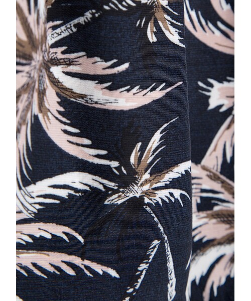 gracegift（グレースギフト）の「韓國熱帶椰樹印花雪紡短褲（パンツ・レディース・深藍/綠・F）」の3枚目の写真