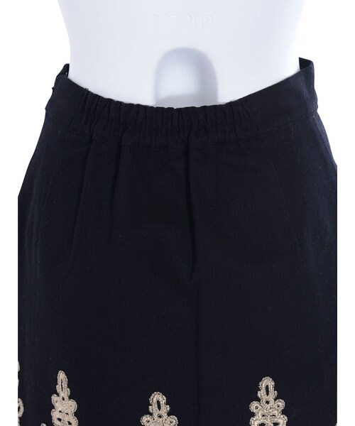 EVRIS（エヴリス）の「エンブロイダリー台形スカート（スカート・レディース・ブラック/カーキ・S/M）」の9枚目の写真