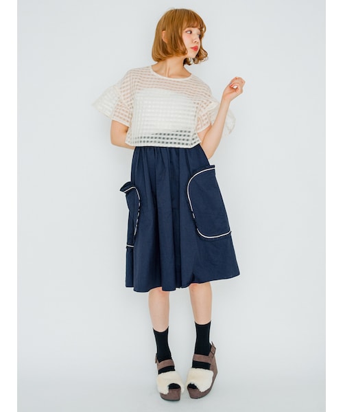 merry jenny（メリージェニー）の「ラウンドフリルミディスカート（スカート・レディース・ブラック/レッド/ネイビー・F）」の4枚目の写真