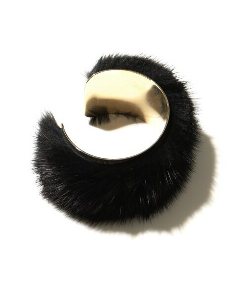 FURFUR（ファーファー）の「ファーバングル（ブレスレット・バングル・レディース・PNK/WHT/BLK・F）」の3枚目の写真
