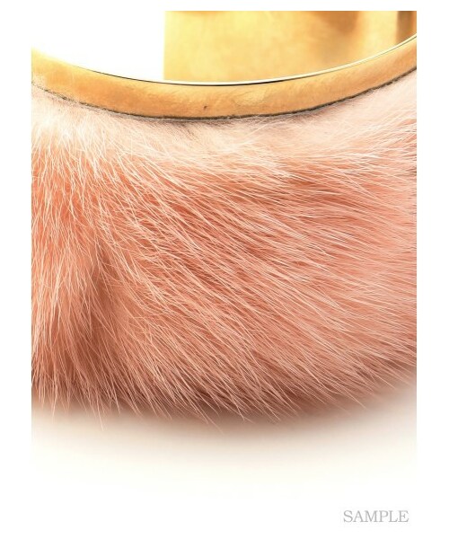 FURFUR（ファーファー）の「ファーバングル（ブレスレット・バングル・レディース・PNK/WHT/BLK・F）」の7枚目の写真