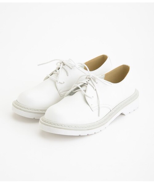 VIS（ビス）の「ボリュームレースアップシューズ（シューズ・レディース・ブラック/ホワイト・M/L）」の3枚目の写真