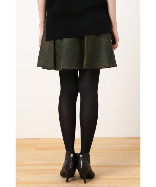 Spick & Span（スピックアンドスパン）の「≪15AW WEB限定予約≫O'NEIL OF DUBLINサーキュラーミニ スカート(BRUSHED)（スカート・レディース・グリーン・XS/S）」の4枚目の写真