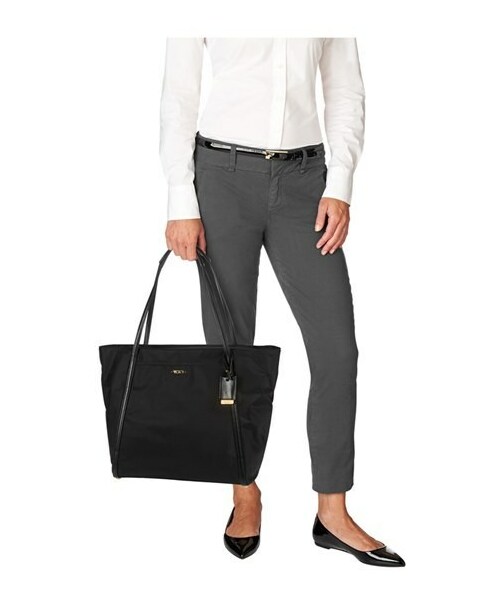 TUMI（トゥミ）の「Tumi 'Voyageur Q-Tote®' Nylon Tote（トート