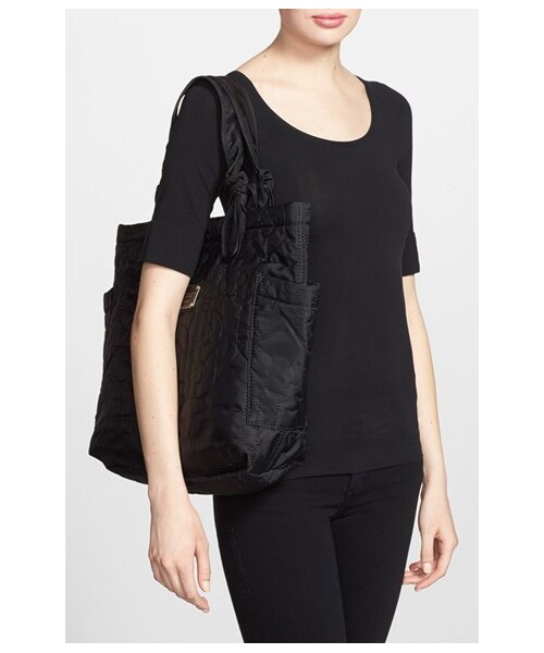 Marc by Marc Jacobs(マークバイマークジェイコブス)の「MARC BY MARC JACOBS 'Medium Pretty Nylon Tate' Tote(トートバッグ・レディース・Black・One Size)」の5枚目の写真