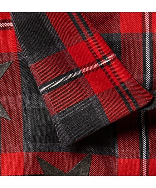 GIVENCHY（ジバンシイ）の「Givenchy Slim-Fit Appliquéd Checked Cotton-Twill Shirt（シャツ/ブラウス・メンズ・Red・EU 38 (UK/US 15)/EU 39 (UK/US 15.5)/EU 43 (UK/US 17)）」の5枚目の写真