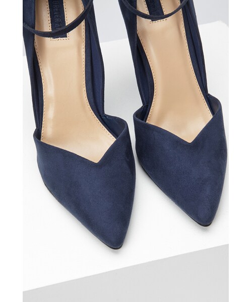 FOREVER 21（フォーエバー トゥエンティーワン）の「FOREVER 21 Faux Suede Pointed Pumps（パンプス・レディース・Black/Beige/Blue/Brown・5.5/6/6.5/7/7.5/8/8.5/9/10）」の13枚目の写真