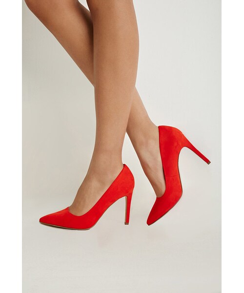 FOREVER 21（フォーエバー トゥエンティーワン）の「FOREVER 21 Pointed Faux Suede Pumps（パンプス・レディース・Black/Blue/Brown/Red・6/7/8/9/10）」の4枚目の写真
