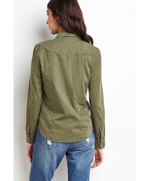 FOREVER 21(フォーエバー トゥエンティーワン)の「FOREVER 21 Two-Pocket Utility Shirt(シャツ/ブラウス・レディース・Green・Small/Medium/Large)」の2枚目の写真