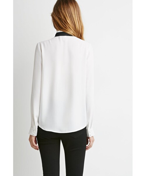 FOREVER 21（フォーエバー トゥエンティーワン）の「FOREVER 21 Self-Tie Neck Blouse（シャツ/ブラウス・レディース・White・Small/Medium/Large）」の2枚目の写真