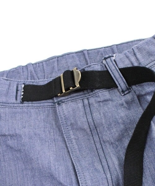 RNA-N(アールエヌエーエヌ)の「<予約>Nクライミングデニムパンツ(パンツ・レディース・ライトブルー/インディゴブルー・M)」の7枚目の写真