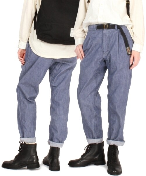 RNA-N(アールエヌエーエヌ)の「<予約>Nクライミングデニムパンツ(パンツ・レディース・ライトブルー/インディゴブルー・M)」の5枚目の写真