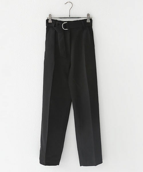 DHOLIC（ディーホリック）の「ベルトsetハイウエストタックパンツ（その他パンツ・レディース・ベージュ/カーキ/ブラック・FREE）」の2枚目の写真