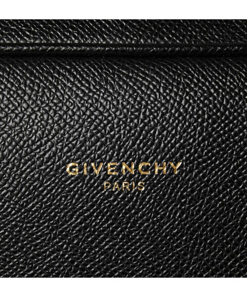 GIVENCHY（ジバンシイ）の「Givenchy Leather Briefcase（ビジネス