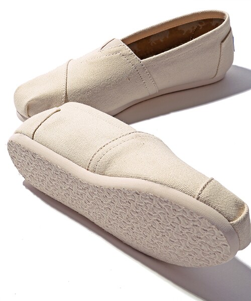 TOMS（トムス）の「CLASSIC CANVAS（シューズ・メンズ・ナチュラル/ブラック/レッド/ネイビー・6.0/6H/7.0/7H）」の12枚目の写真
