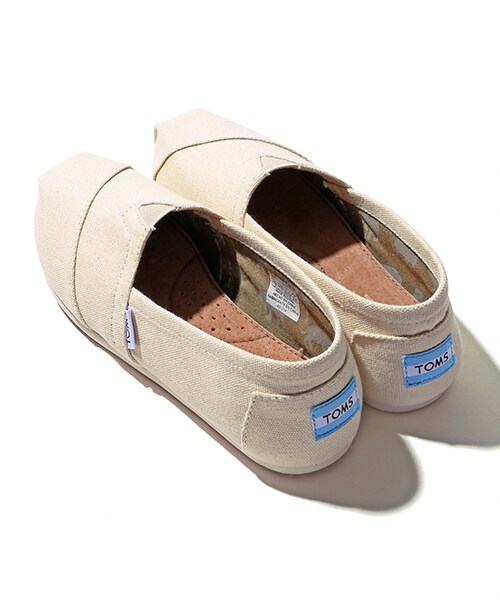 TOMS（トムス）の「CLASSIC CANVAS（シューズ・メンズ・ナチュラル/ブラック/レッド/ネイビー・6.0/6H/7.0/7H）」の10枚目の写真